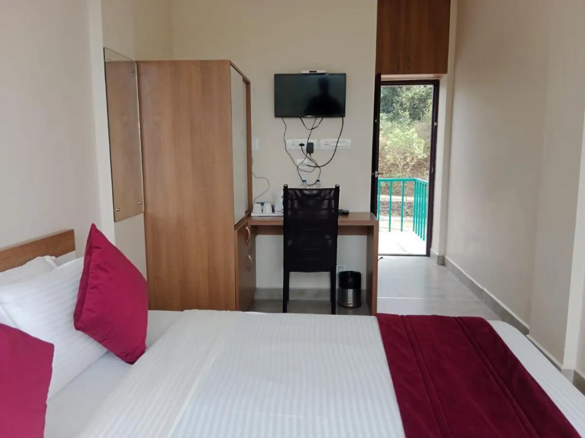 Foggy Knolls Resort Vagamon