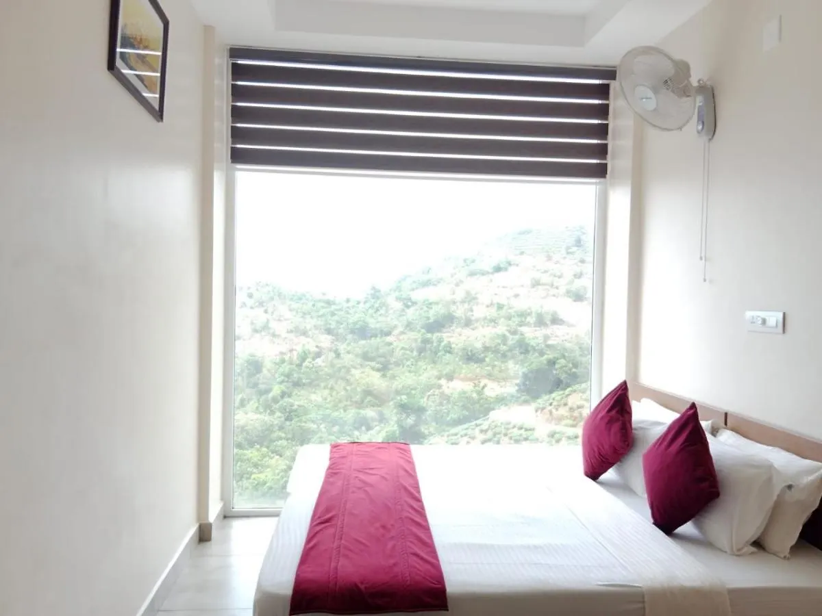 Foggy Knolls Resort Vagamon